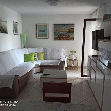 Apartman Robertino 1966 Makarska Extérieur photo