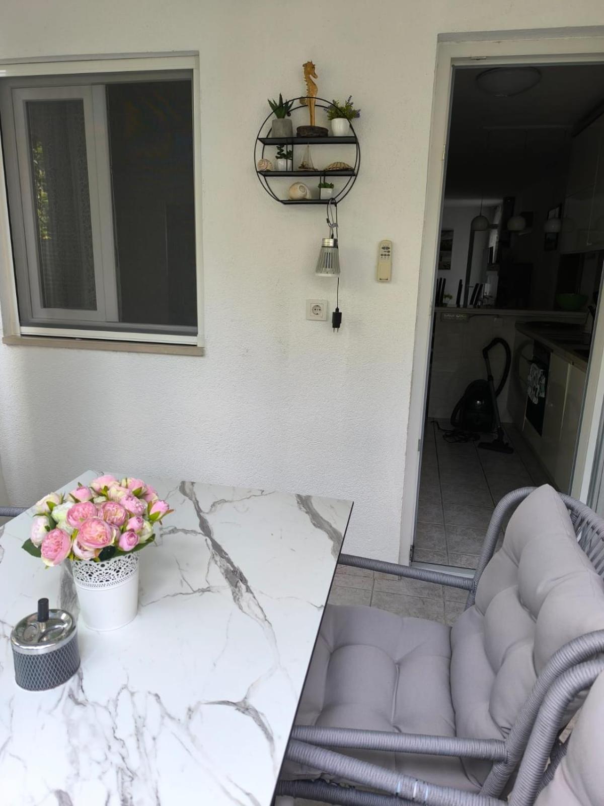 Apartman Robertino 1966 Makarska Extérieur photo