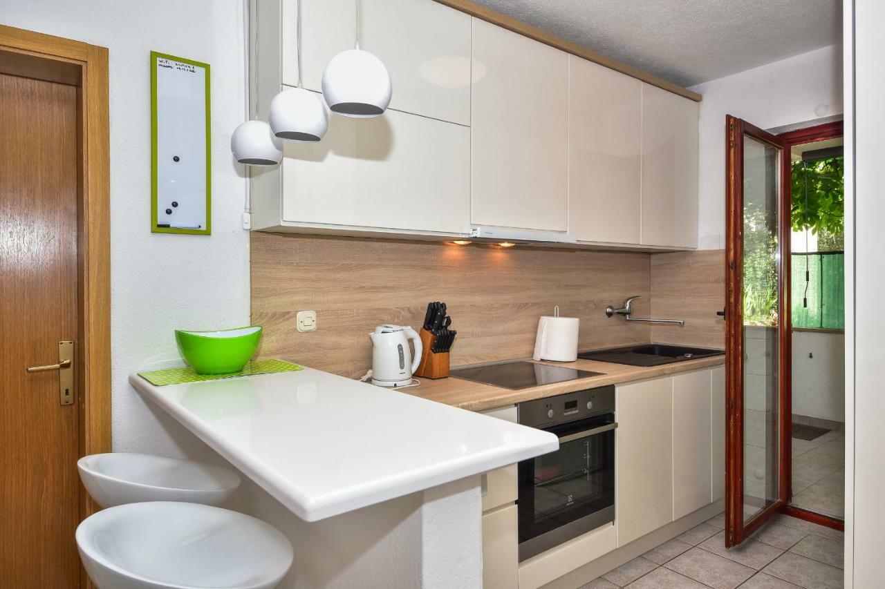 Apartman Robertino 1966 Makarska Extérieur photo